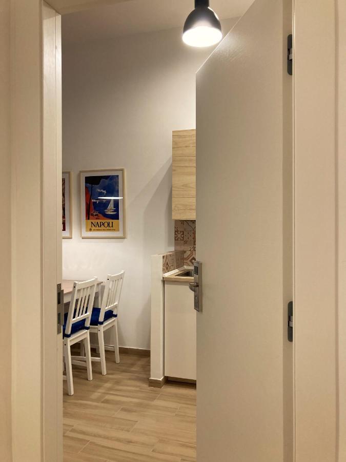 La Casa Blu Nel Cuore Storico Di Napoli Εξωτερικό φωτογραφία