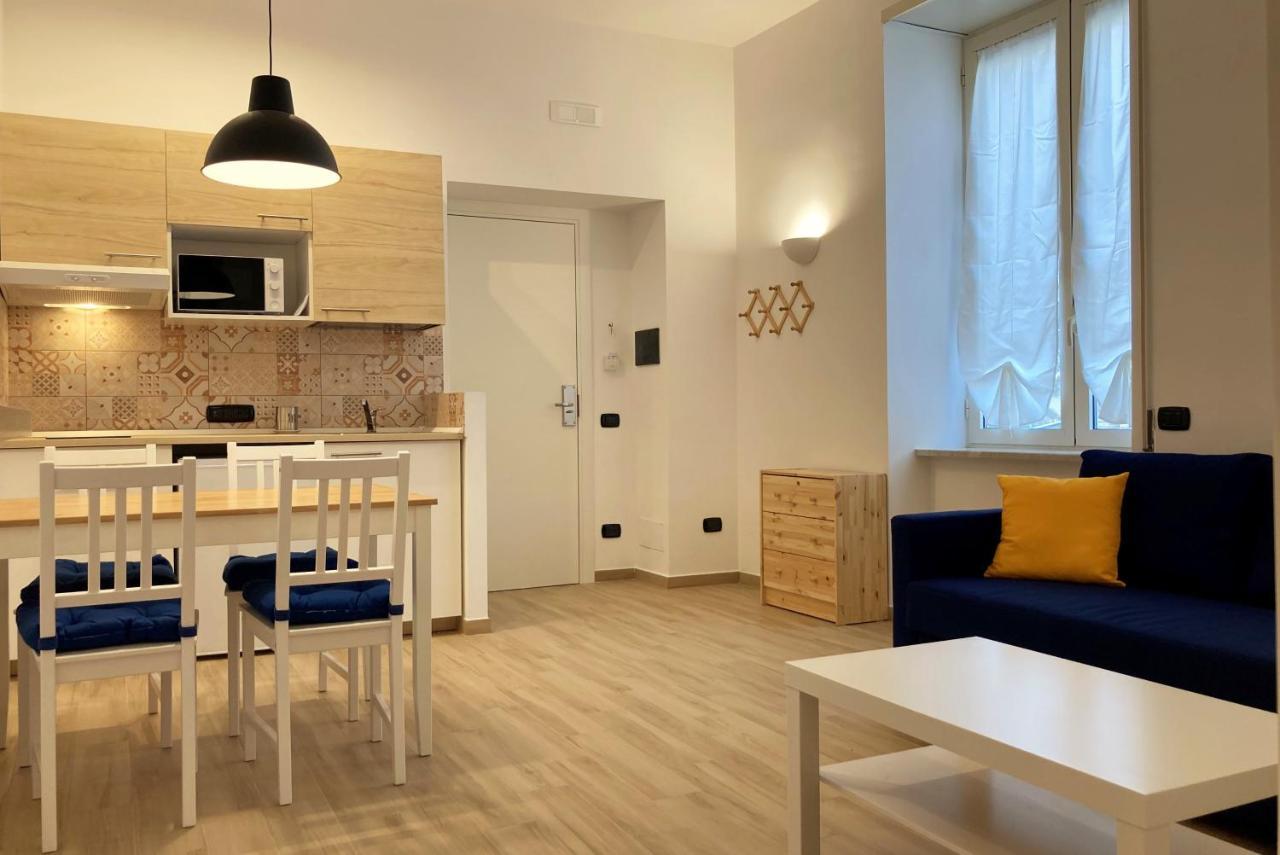 La Casa Blu Nel Cuore Storico Di Napoli Εξωτερικό φωτογραφία