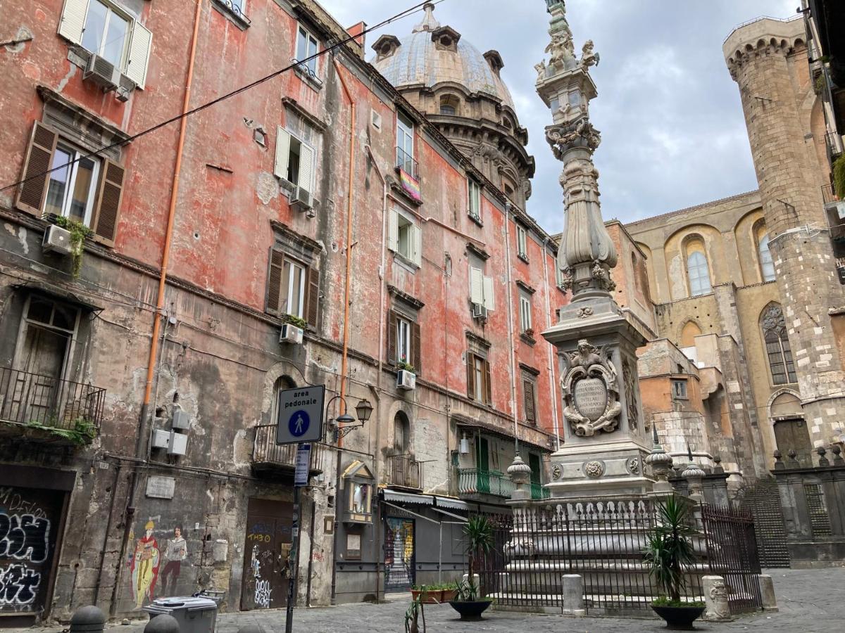 La Casa Blu Nel Cuore Storico Di Napoli Εξωτερικό φωτογραφία