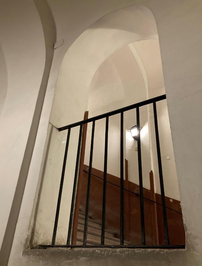 La Casa Blu Nel Cuore Storico Di Napoli Εξωτερικό φωτογραφία